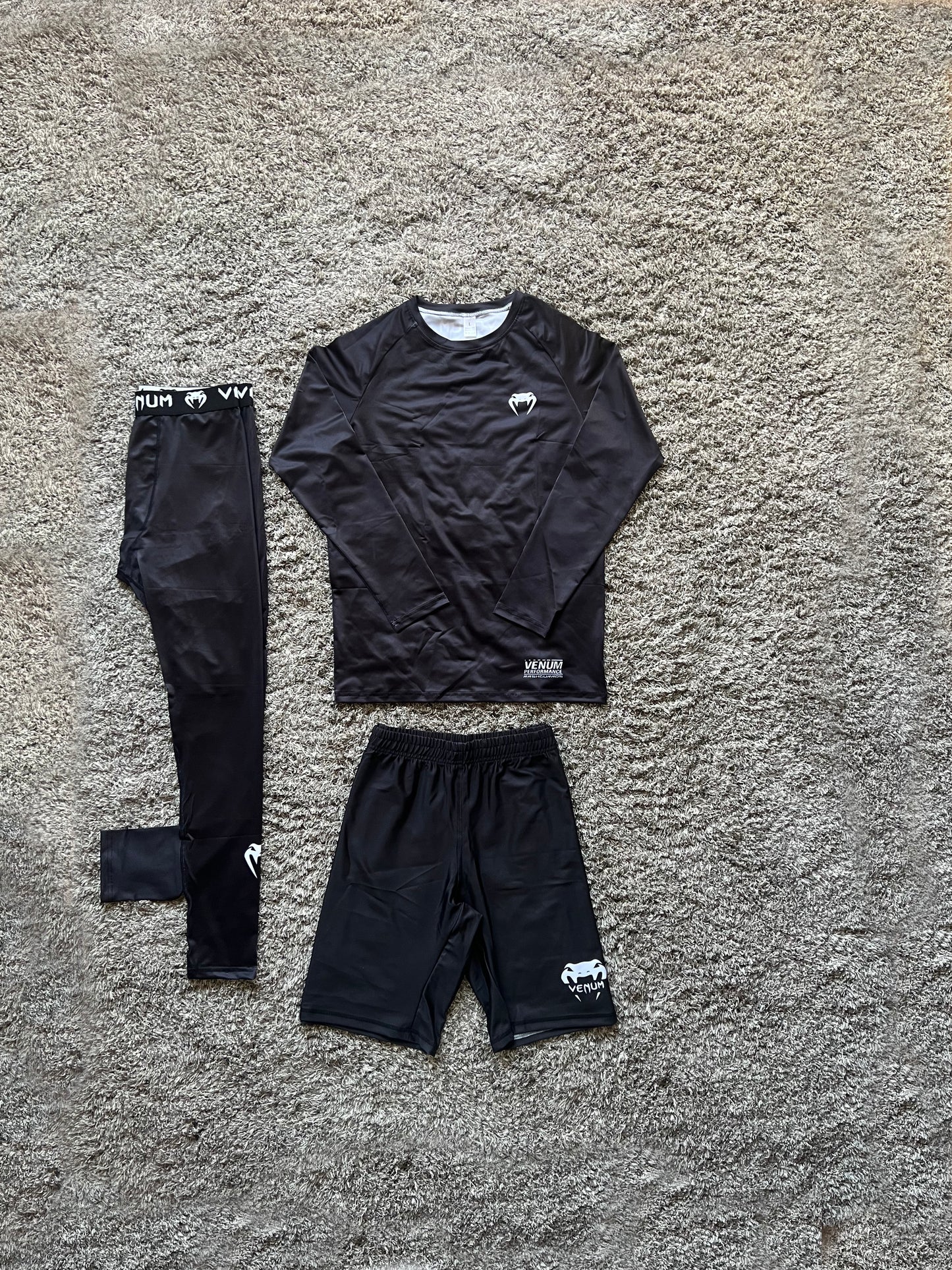 Венъм "Performance Dry Tech 2.0" Черен