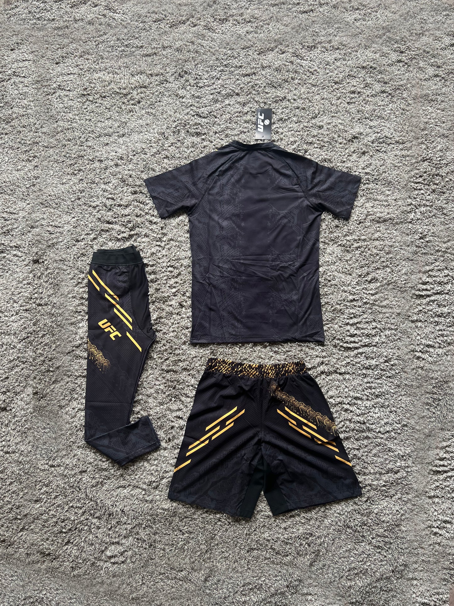 Венъм "Crypto UFC" Златен