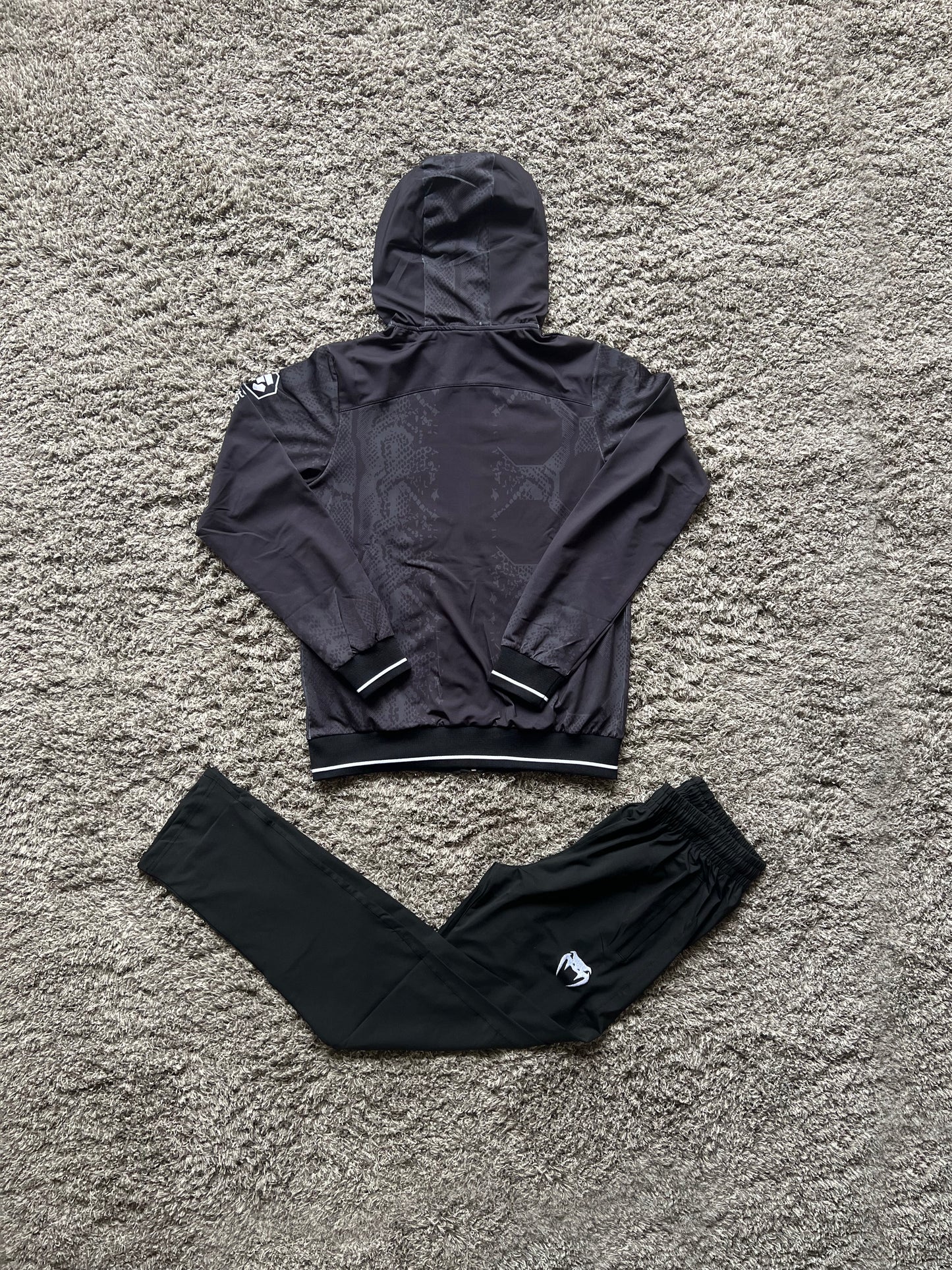 Венъм "Crypto Set" Черен