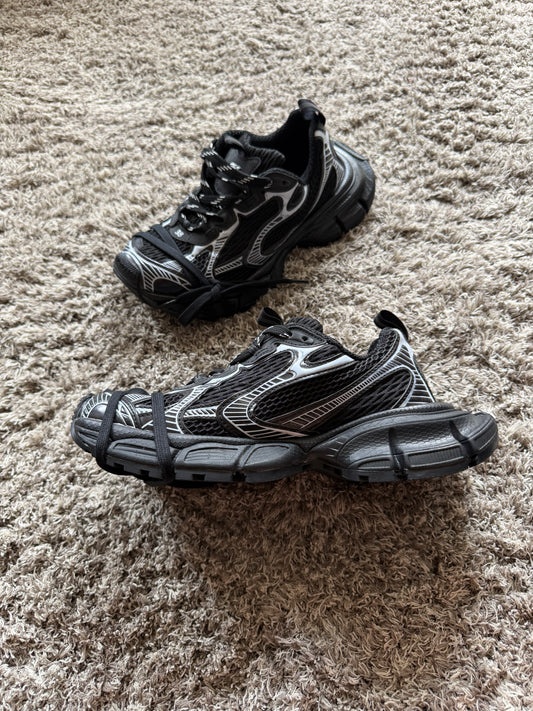 BALENCIAGA 3XL Black