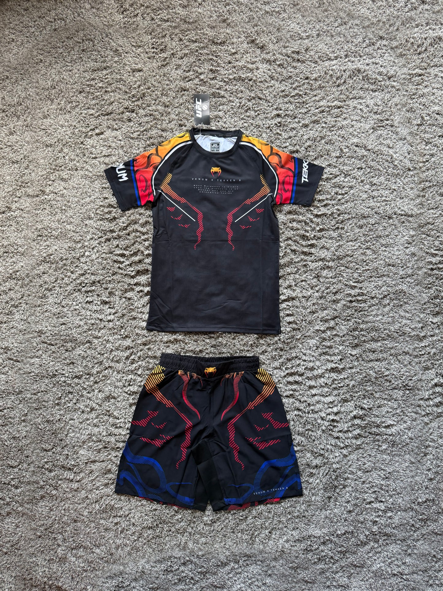 Венъм "Tekken 8" Черен