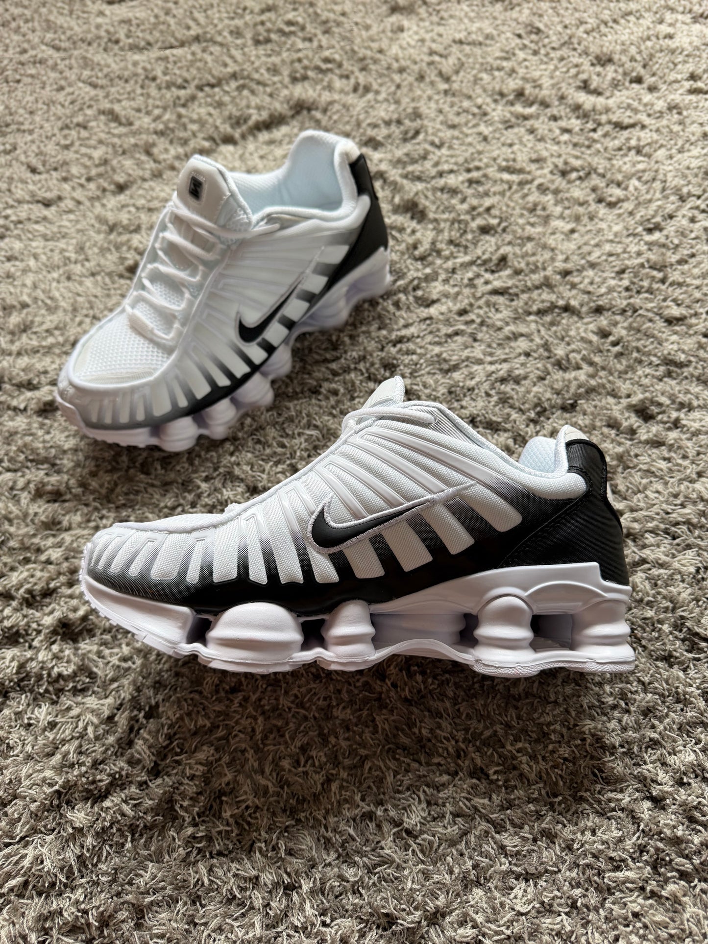 NIKE Shox TL