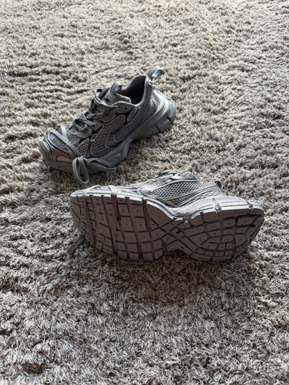 BALENCIAGA 3XL Gray