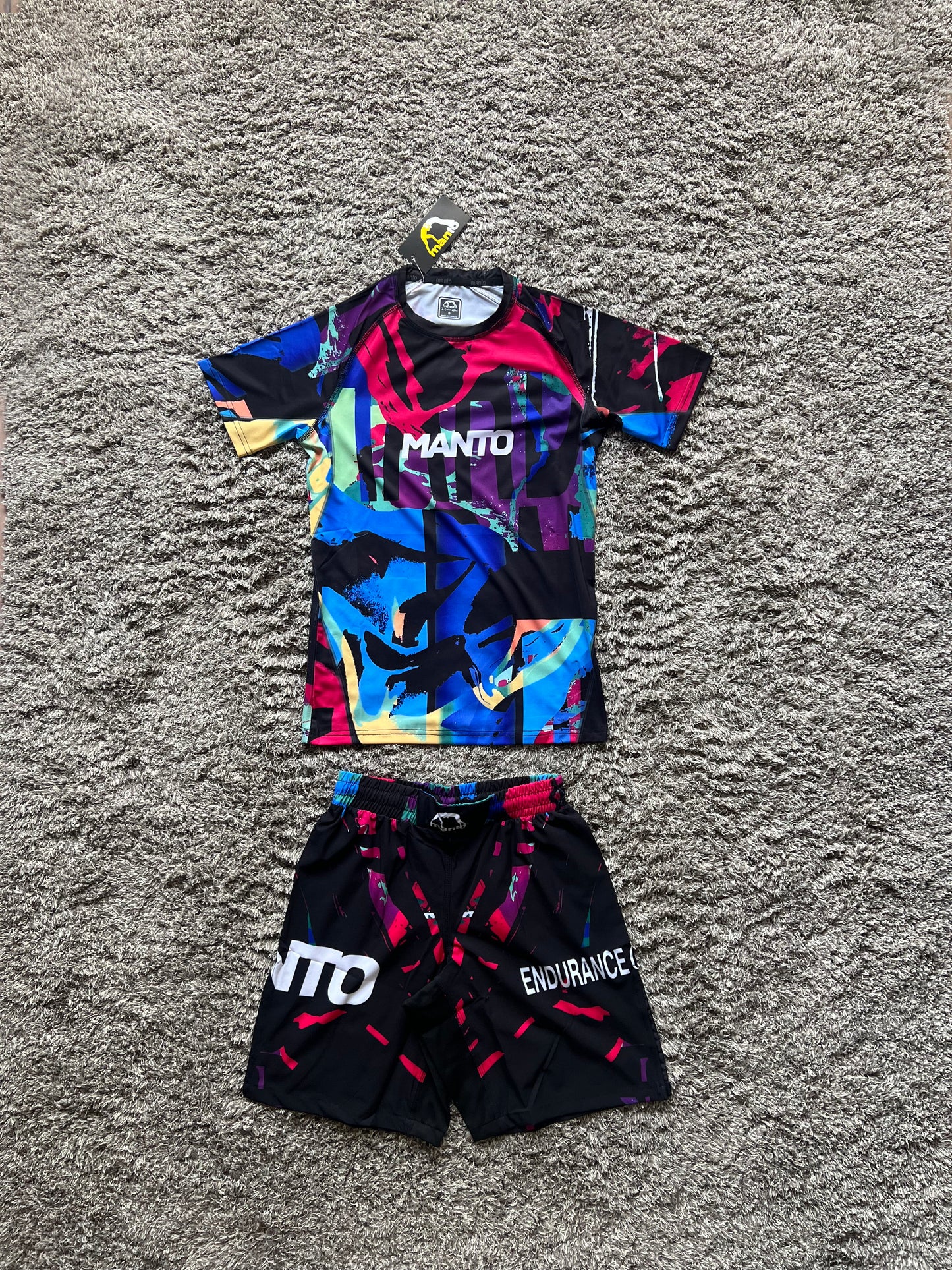 Манто "Endurance" Черен