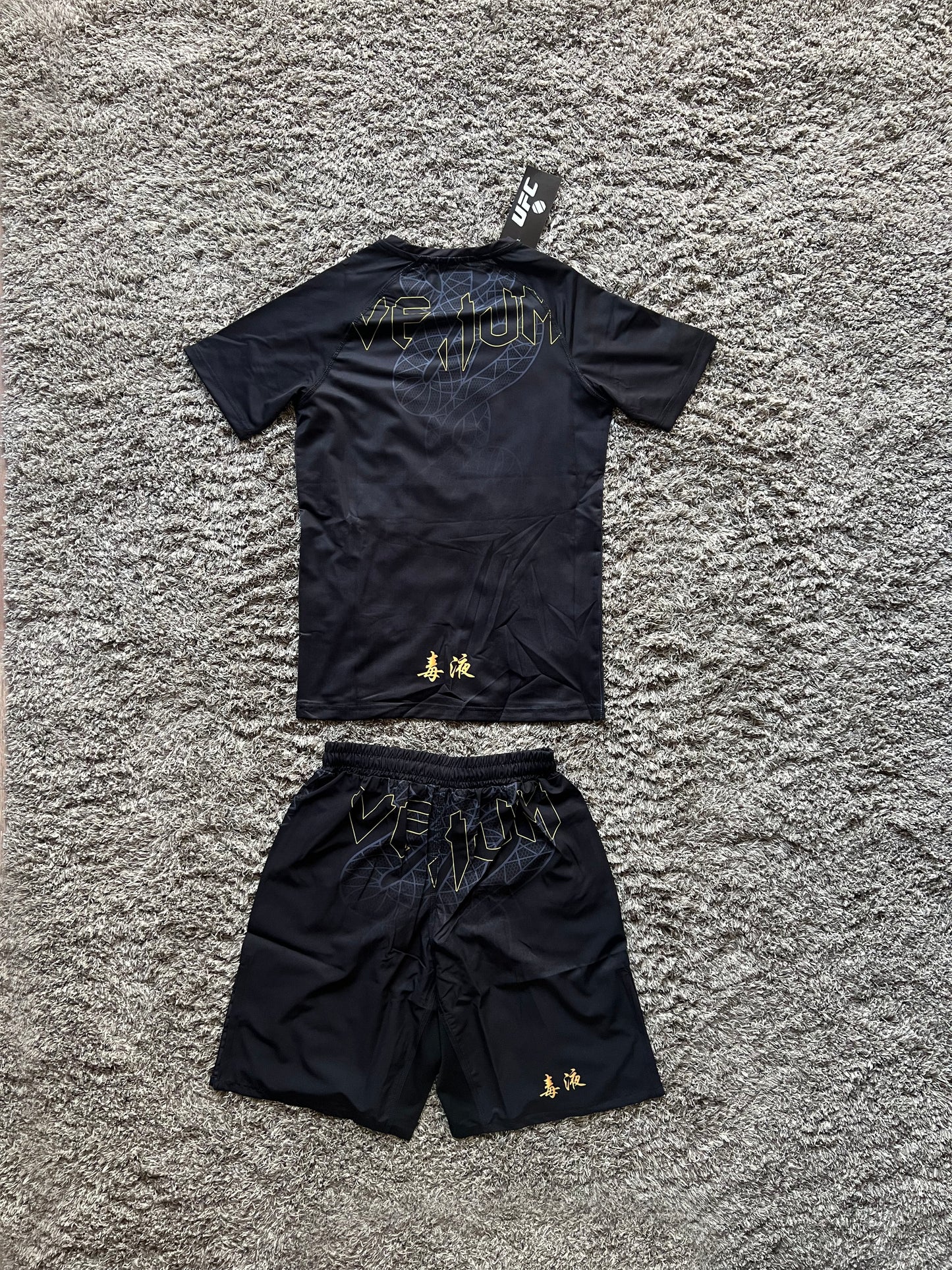 Венъм "Serpenti" Черен