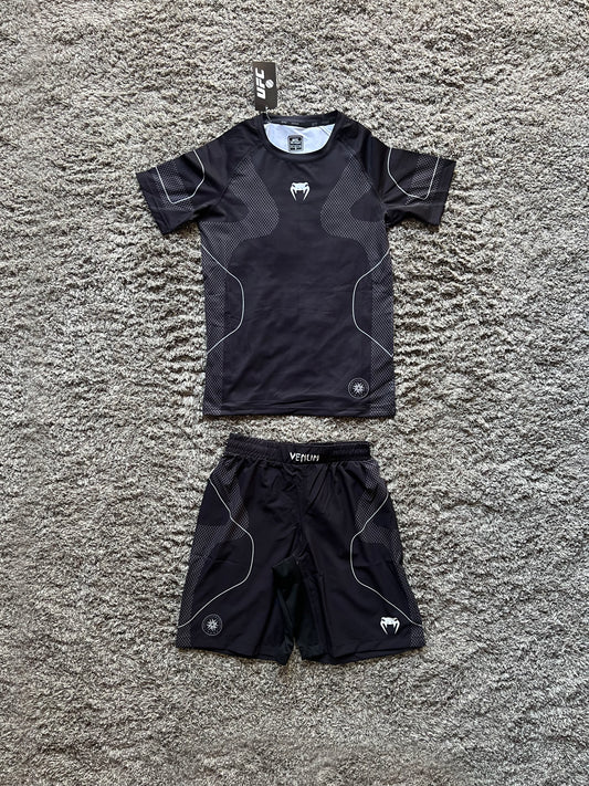 Венъм "Performance Appereal" Черен