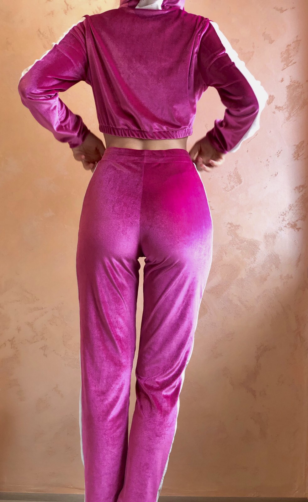 Розово с Бяло Плюшено Екипче "bBabilon"