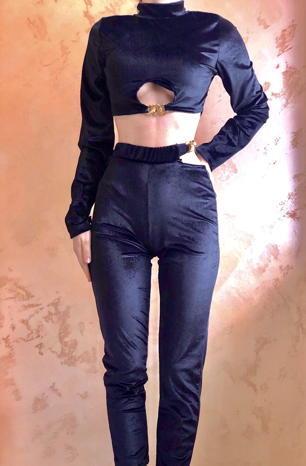 Черно Плюшено Екипче "bBabilon"