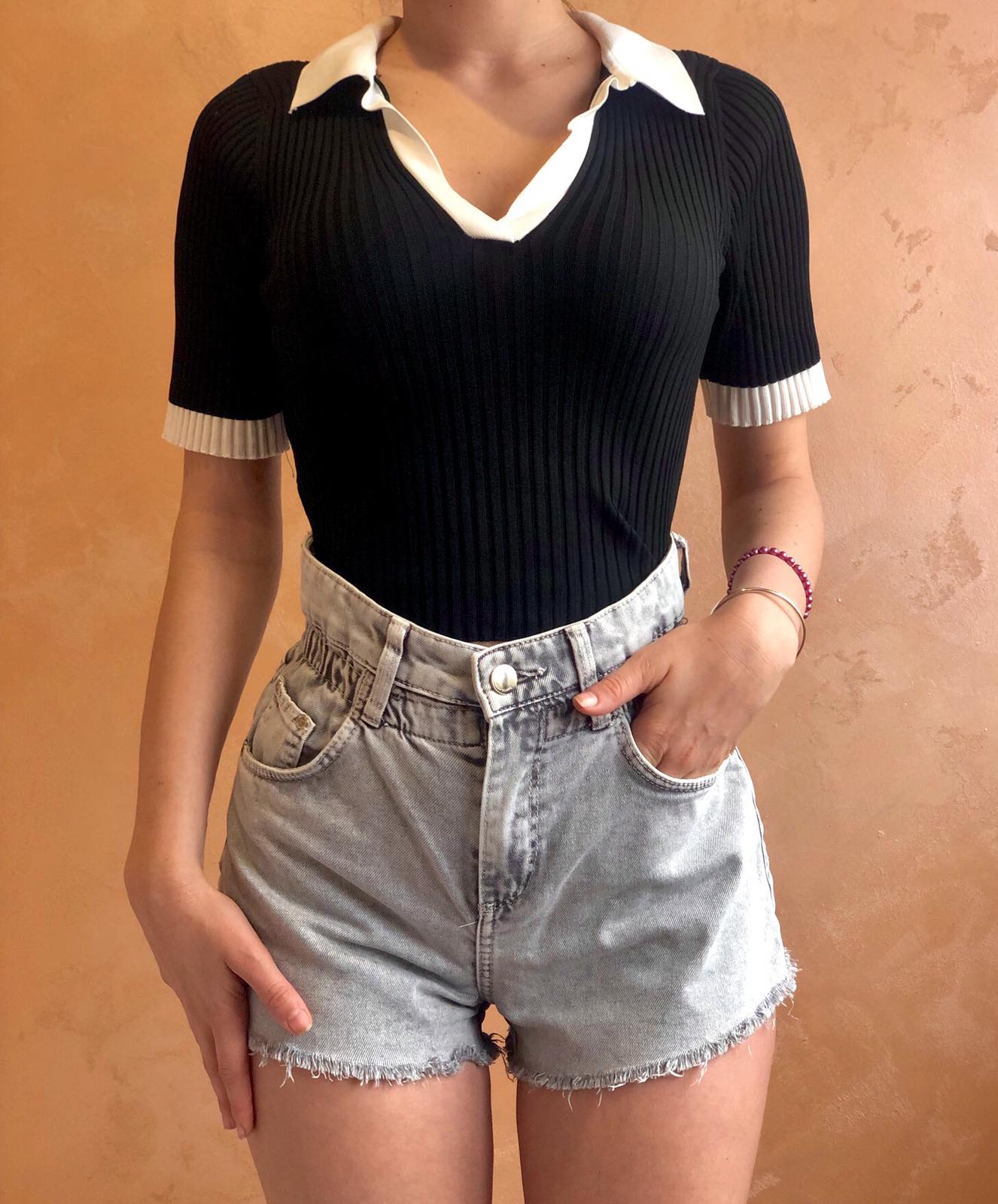 Тениска с Яка "bBabilon"